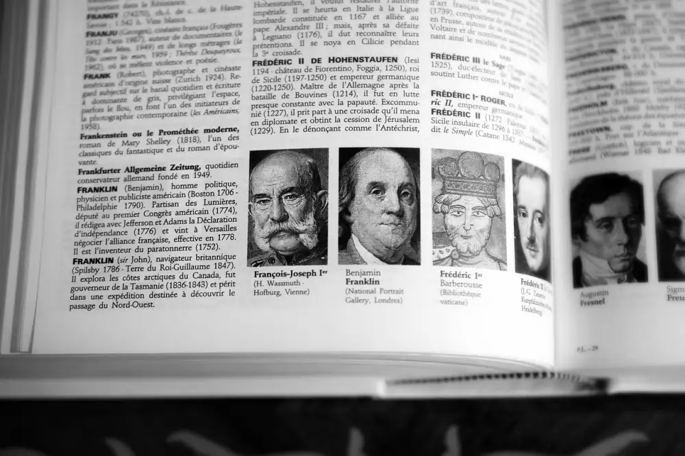 Encyklopedie Larousse Pro Nejmenší